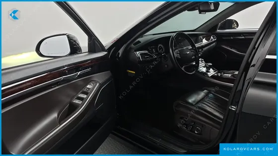 GENESIS EQ900 3.8 GDI AWD