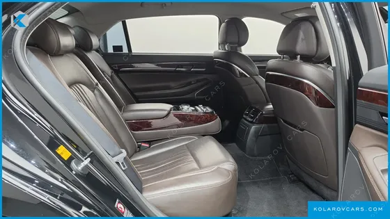 GENESIS EQ900 3.8 GDI AWD