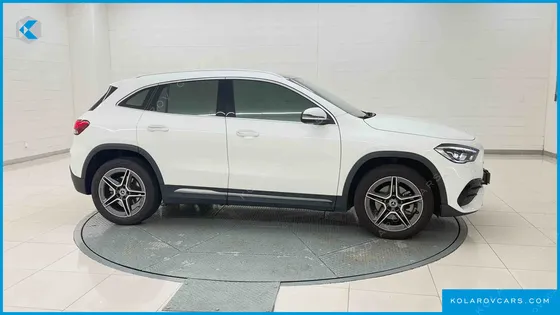 MERCEDES GLA-CLASS GLA250 4MATIC