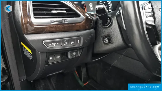 GENESIS EQ900 3.8 GDI AWD