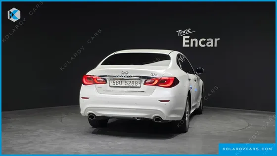 INFINITY Q70 3.7 AWD