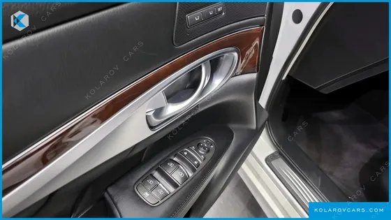 INFINITY Q70 3.7 AWD