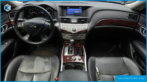 INFINITY Q70 3.0D