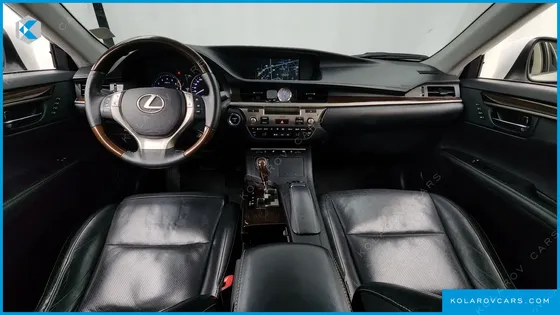 LEXUS ES EXECUTIVE