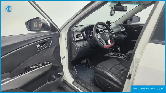 KGM - SSANGYONG TIVOLI LX 2WD