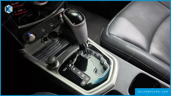 KGM - SSANGYONG TIVOLI LX 2WD