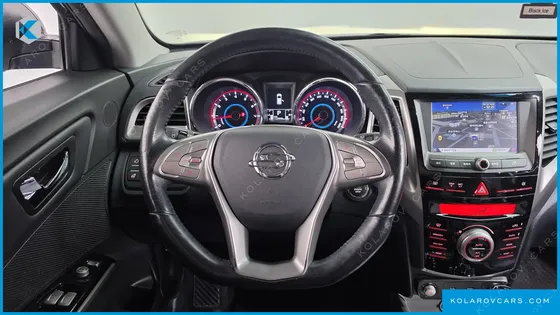 KGM - SSANGYONG TIVOLI LX 2WD