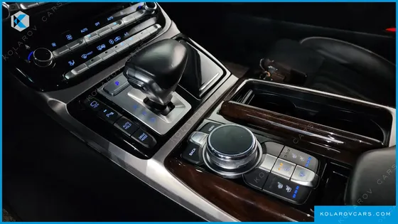 GENESIS EQ900 5.0 GDI AWD