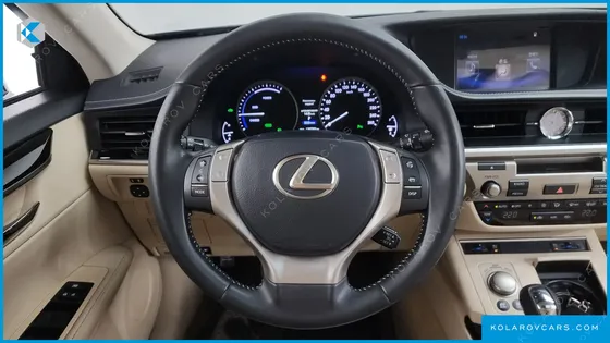 LEXUS ES PREMIUM
