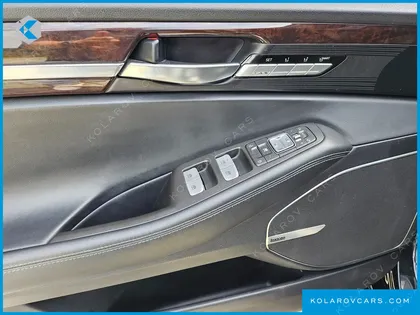 GENESIS EQ900 3.8 GDI AWD