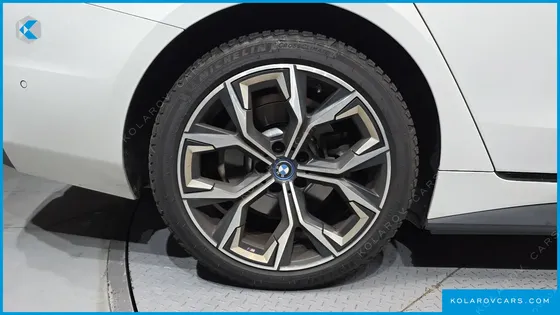 BMW I4 EDRIVE40 M SPORTS
