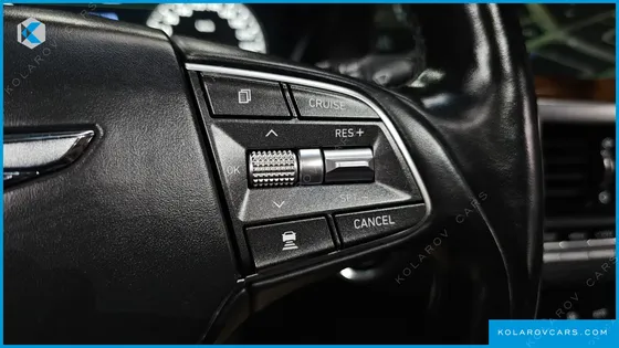 GENESIS EQ900 5.0 GDI AWD