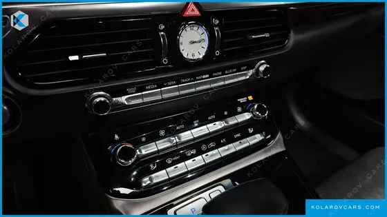 GENESIS EQ900 5.0 GDI AWD