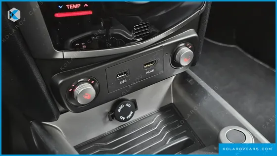 KGM - SSANGYONG TIVOLI DIESEL LX 2WD