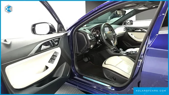 INFINITY Q30 2.0 GALLERY WHITE