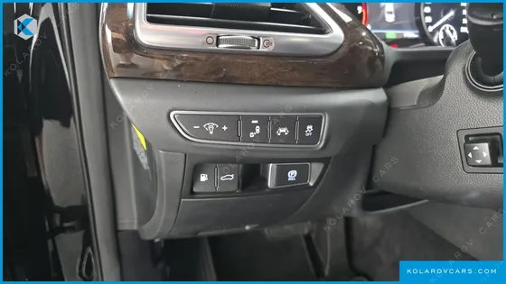 GENESIS EQ900 3.8 GDI AWD