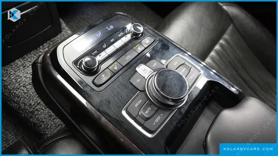 GENESIS EQ900 3.3 T-GDI AWD