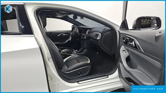 INFINITY Q30 2.0 SPORT PROASSIST
