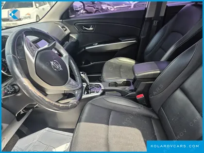 KGM - SSANGYONG TIVOLI LX 2WD
