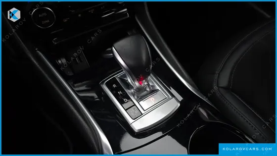 INFINITY Q30 2.0 EXCLUSIVE CITY BLACK