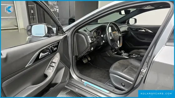 INFINITY Q30 2.0 EXCLUSIVE CITY BLACK
