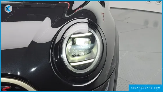 MINI COOPER 5 DOOR FAVOURED