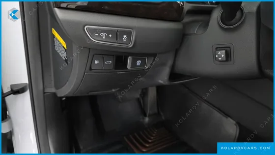 GENESIS EQ900 3.8 GDI AWD