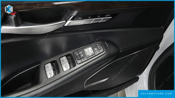 GENESIS EQ900 3.8 GDI AWD