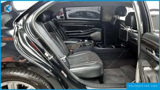 GENESIS EQ900 5.0 GDI AWD LIMOUSINE