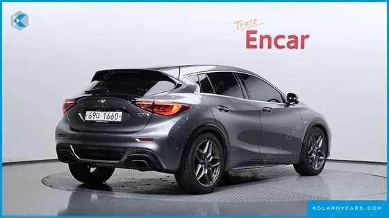 INFINITY Q30 2.0 EXCLUSIVE