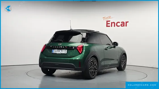 MINI COOPER FAVOURED