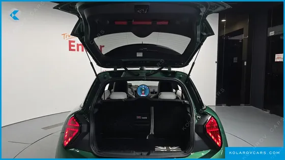 MINI COOPER FAVOURED