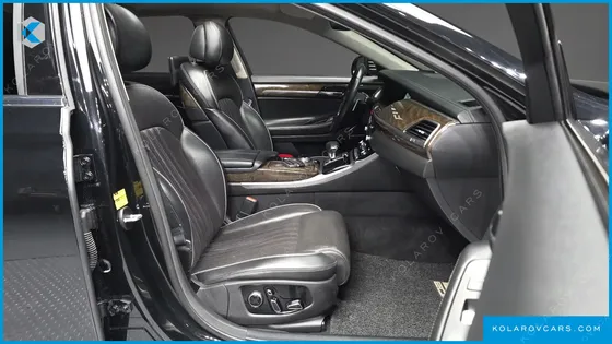 GENESIS EQ900 3.8 GDI AWD
