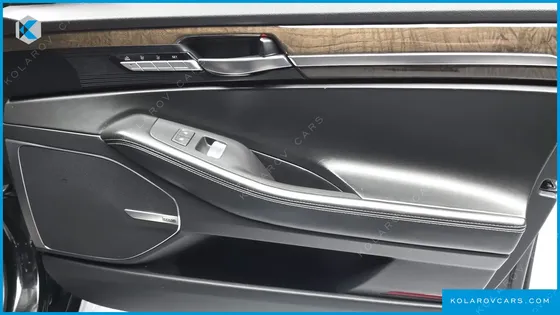 GENESIS EQ900 3.8 GDI AWD
