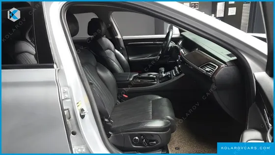 GENESIS EQ900 3.8 GDI AWD