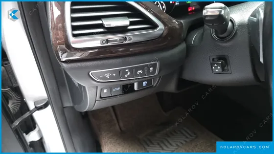 GENESIS EQ900 3.8 GDI AWD