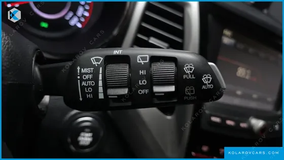 KGM - SSANGYONG TIVOLI LX 2WD