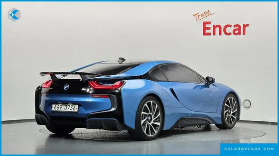 BMW I8 COUPE