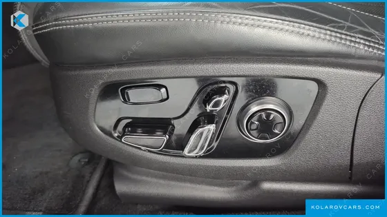 GENESIS EQ900 3.8 GDI AWD