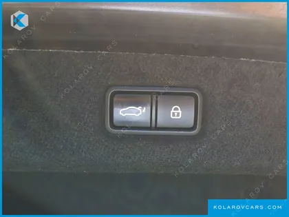 GENESIS EQ900 3.8 GDI AWD