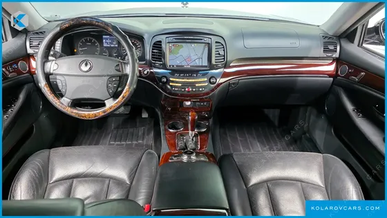 KGM - SSANGYONG CHAIRMAN CW600
