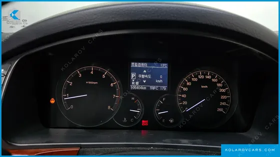 KGM - SSANGYONG CHAIRMAN CW600