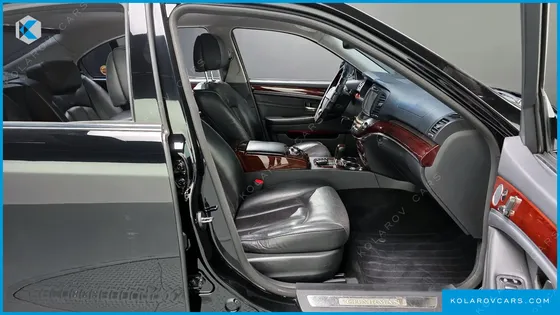 KGM - SSANGYONG CHAIRMAN CW600