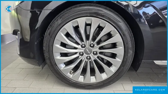 GENESIS EQ900 5.0 GDI AWD