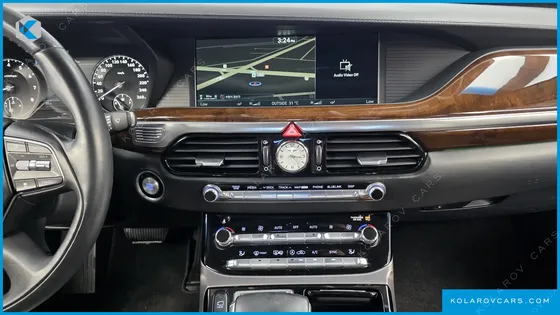 GENESIS EQ900 5.0 GDI AWD