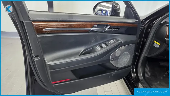 GENESIS EQ900 5.0 GDI AWD