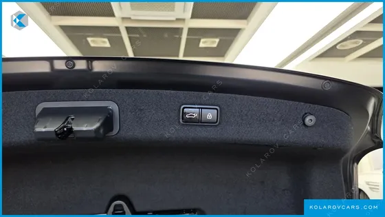 GENESIS EQ900 5.0 GDI AWD