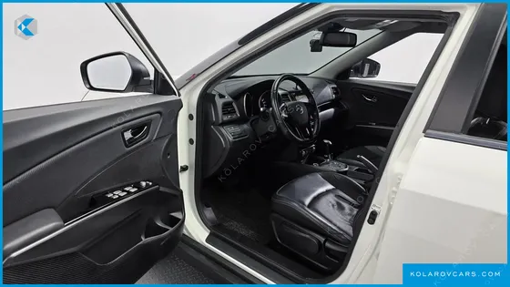 KGM - SSANGYONG TIVOLI VX 2WD