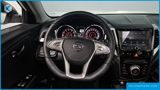 KGM - SSANGYONG TIVOLI LX 2WD