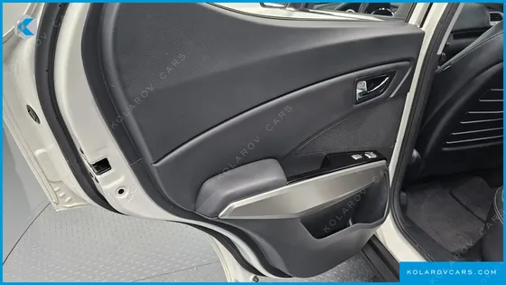 KGM - SSANGYONG TIVOLI LX 2WD